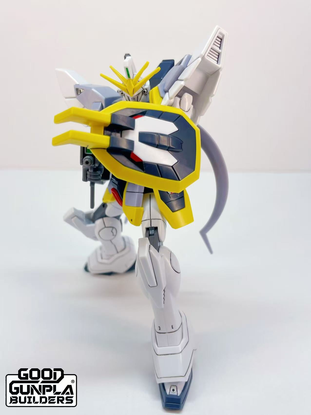 Bandai HG 1/144 XXXG-01SR Gundam Sandrock