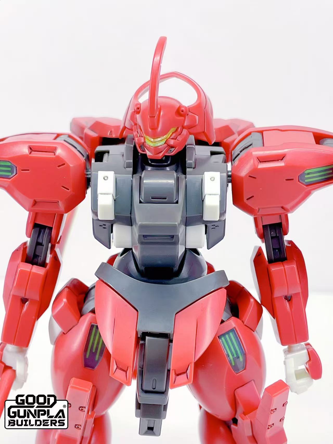 Bandai HG 1/144 Darilbalde